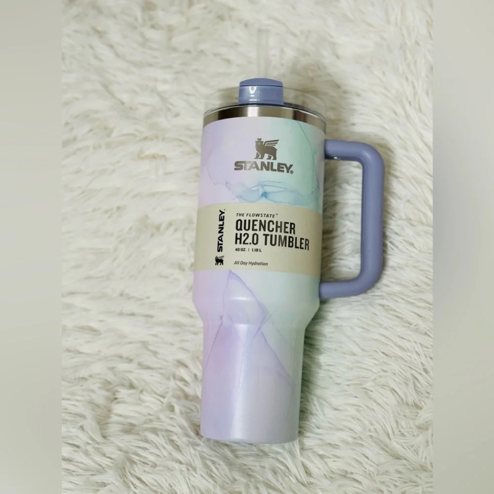 Stanley Tumbler 40oz Stainless Steel H2.0 FlowState Quencher  Watercolor Dusk